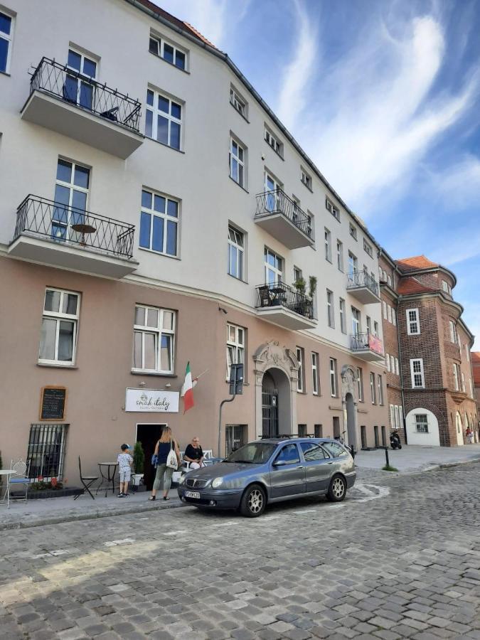 Ionia - Stary Rynek-